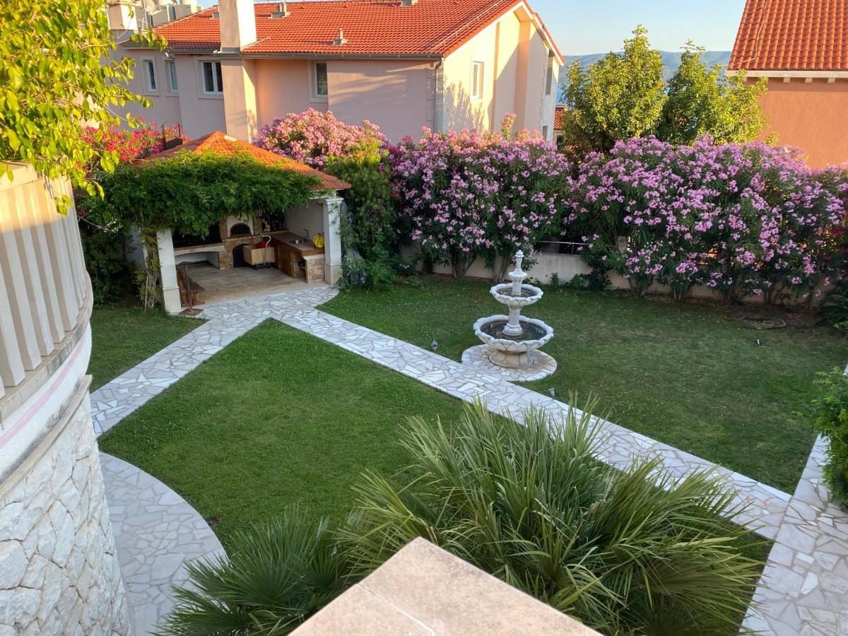 Villa Romana Omiš Zewnętrze zdjęcie